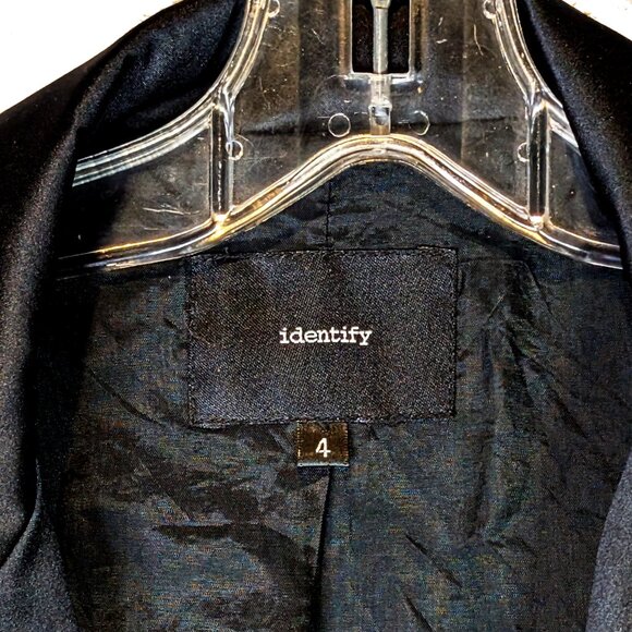 IDENTIFY Black and Satin Fancy Jacket Tuxedo style Size 4 - Picture 3 of 6